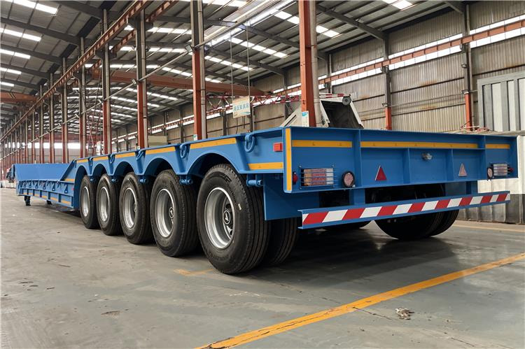 TITAN 4 Axle Folding Gooseneck Trailer for Sale In Zambia - 低装载半拖车:图2 TITAN 4 Axle Folding Gooseneck Trailer for Sale In Zambia - 低装载半拖车:图2