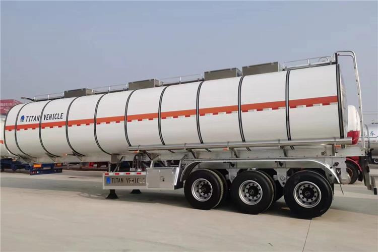 TITAN 42000 L Aluminum Tanker Trailer for Sale In Costa Rica - 液罐半拖车:图4 TITAN 42000 L Aluminum Tanker Trailer for Sale In Costa Rica - 液罐半拖车:图4