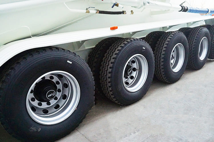 TITAN Bulk Cement Truck Trailer for Sale in Mali - 液罐半拖车:图4 TITAN Bulk Cement Truck Trailer for Sale in Mali - 液罐半拖车:图4