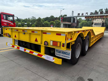 TITAN Rgn Lowboy Trailer for Sale in Zambia - 低装载半拖车:图1 TITAN Rgn Lowboy Trailer for Sale in Zambia - 低装载半拖车:图1