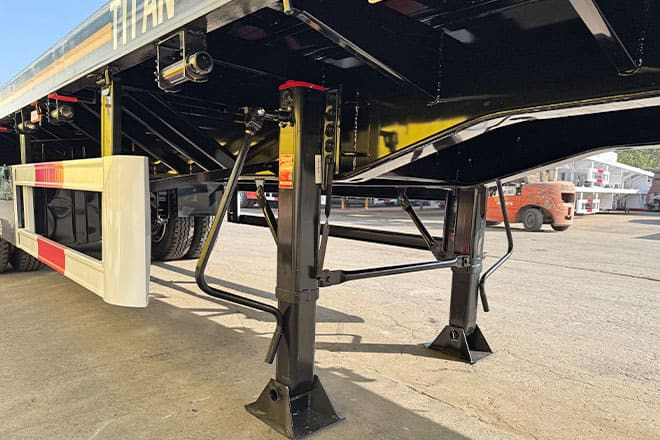 TITAN Tri Axle Flatbed Trailer for Sale in Jamaica - 栏板式/ 平板半拖车:图4 TITAN Tri Axle Flatbed Trailer for Sale in Jamaica - 栏板式/ 平板半拖车:图4