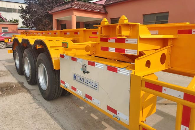 XCMG 40T Container Side Lift Trailer for Sale in Tanzania - 集装箱运输车/ 可拆卸车身的半拖车:图2 XCMG 40T Container Side Lift Trailer for Sale in Tanzania - 集装箱运输车/ 可拆卸车身的半拖车:图2