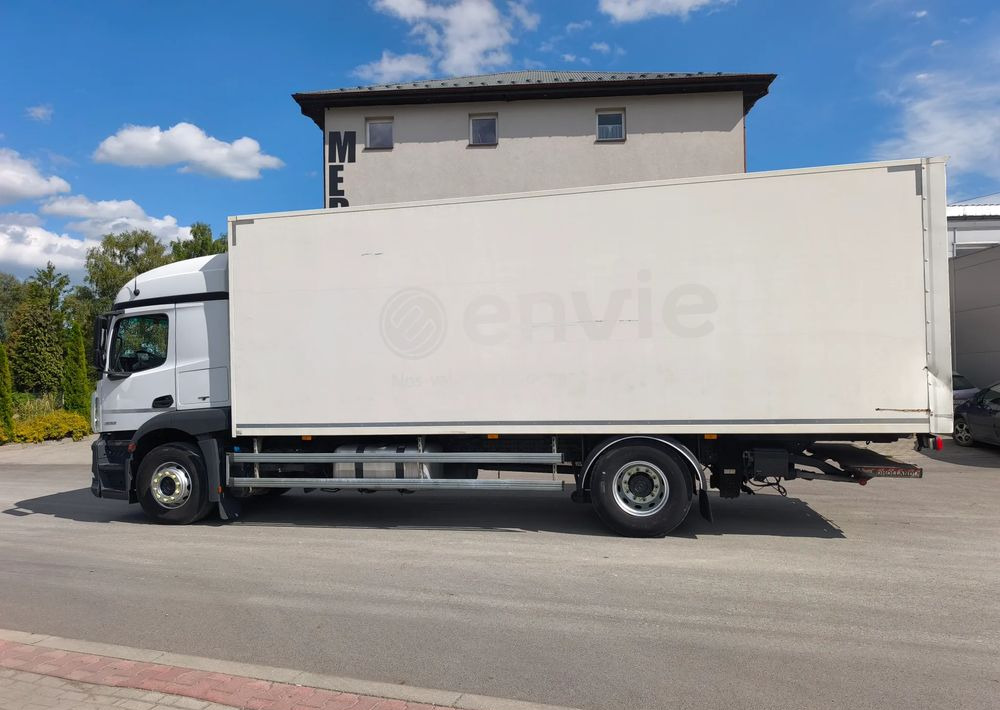 Mercedes-Benz ACTROS 18.360 kontener 18 p , winda - 厢式卡车:图3 Mercedes-Benz ACTROS 18.360 kontener 18 p , winda - 厢式卡车:图3