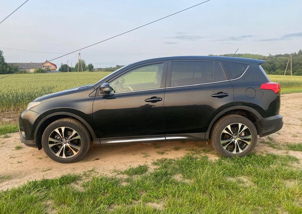 Toyota RAV4 2.0 D-4D 4x4 - 越野车:图5 Toyota RAV4 2.0 D-4D 4x4 - 越野车:图5