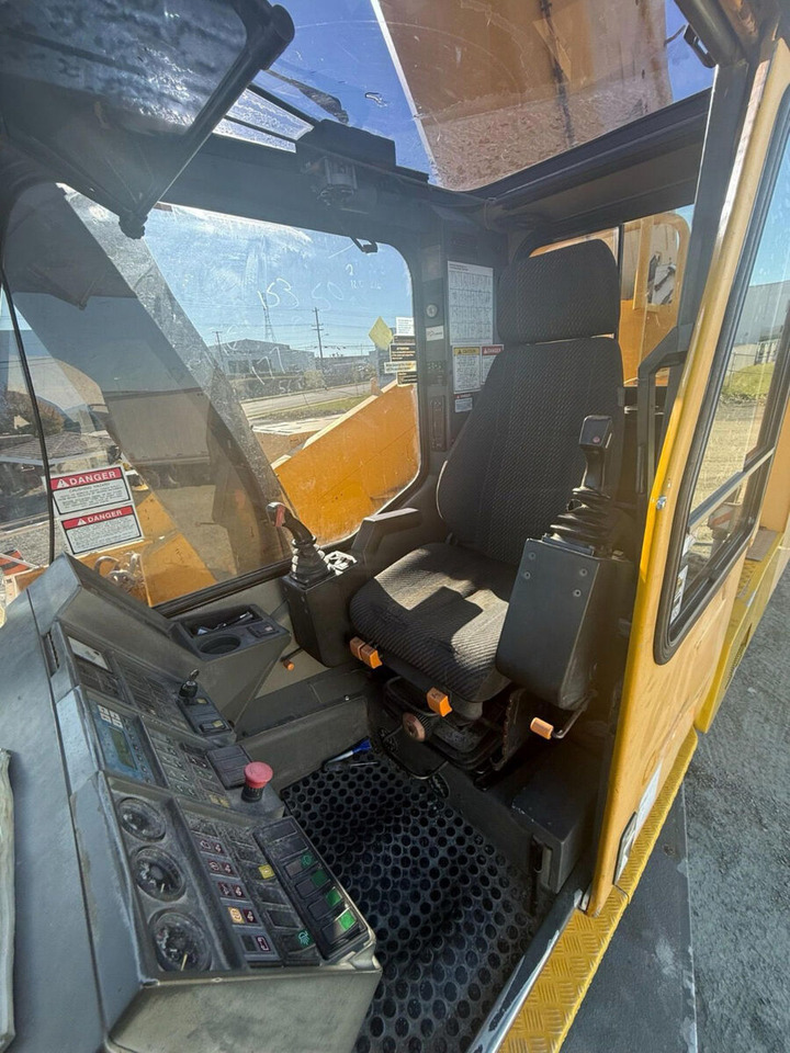 Grove Grove GMK 5200 租赁 Grove Grove GMK 5200：图8