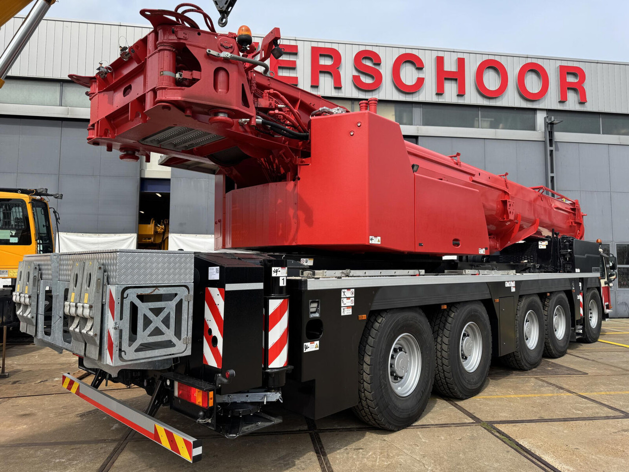 Liebherr Liebherr LTM 1230-5.1 - 移动式起重机:图2 Liebherr Liebherr LTM 1230-5.1 - 移动式起重机:图2
