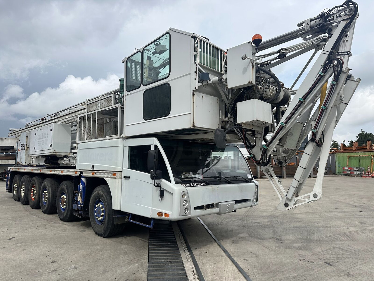 Spierings spierings SK 1265 AT6 - 全地形起重机:图2 Spierings spierings SK 1265 AT6 - 全地形起重机:图2
