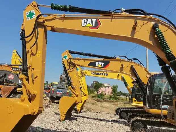 2022 Caterpillar 315D2 - 履带式挖掘机:图1 2022 Caterpillar 315D2 - 履带式挖掘机:图1