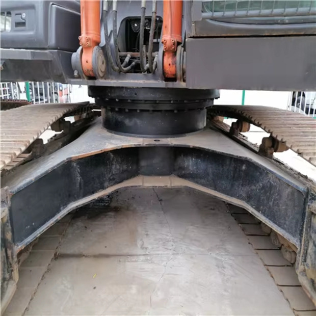2023 Hitachi ZX210 - 履带式挖掘机:图5 2023 Hitachi ZX210 - 履带式挖掘机:图5