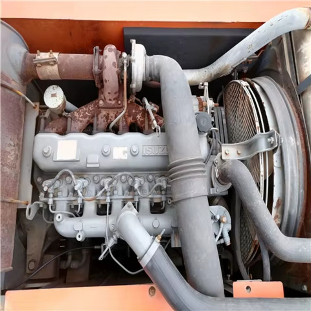2023 Hitachi ZX210 - 履带式挖掘机:图4 2023 Hitachi ZX210 - 履带式挖掘机:图4