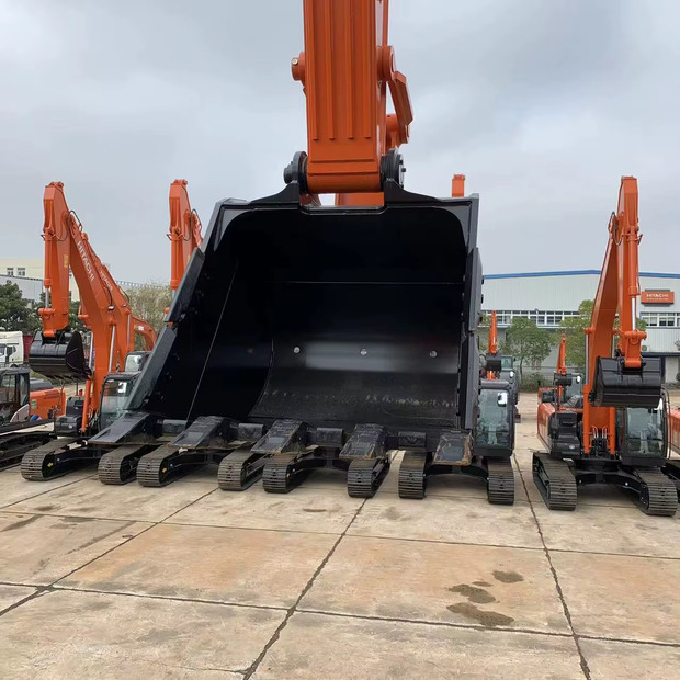 2023 Hitachi ZX360 - 履带式挖掘机:图3 2023 Hitachi ZX360 - 履带式挖掘机:图3