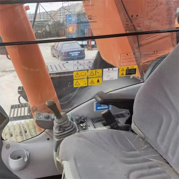 2023 Hitachi ZX470 - 履带式挖掘机:图4 2023 Hitachi ZX470 - 履带式挖掘机:图4