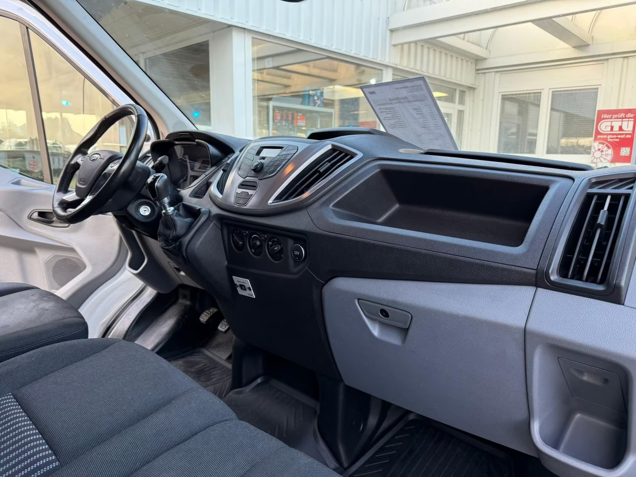 Ford Transit - 紧凑型面包车:图5 Ford Transit - 紧凑型面包车:图5