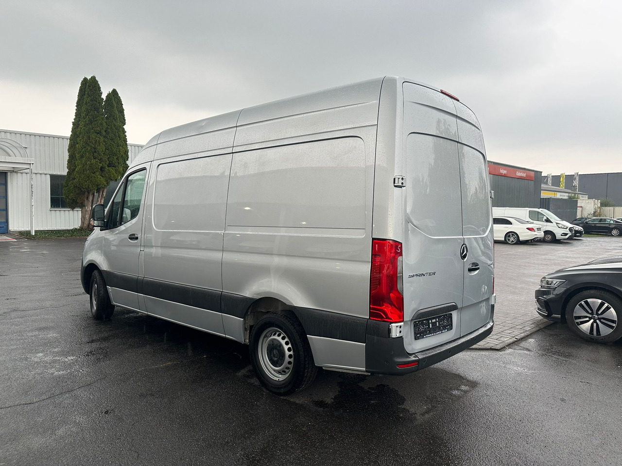 MERCEDES-BENZ Sprinter - 无侧窗厢式货车:图3 MERCEDES-BENZ Sprinter - 无侧窗厢式货车:图3