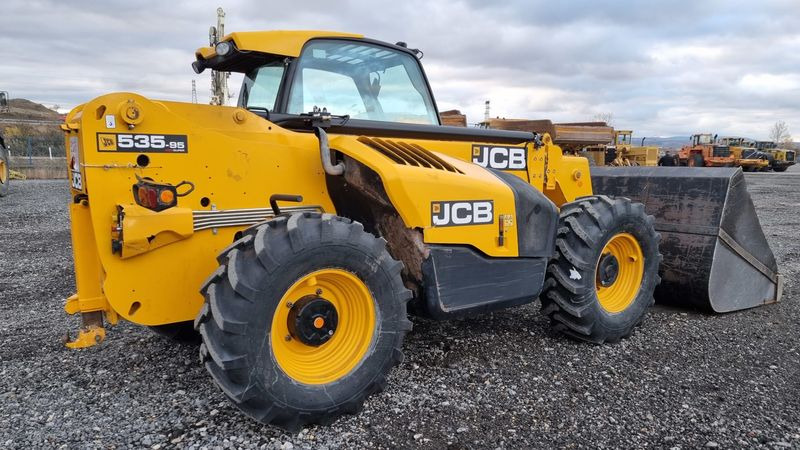JCB 535-95 AGRI SUPER - 伸缩臂轮式装载机:图2 JCB 535-95 AGRI SUPER - 伸缩臂轮式装载机:图2