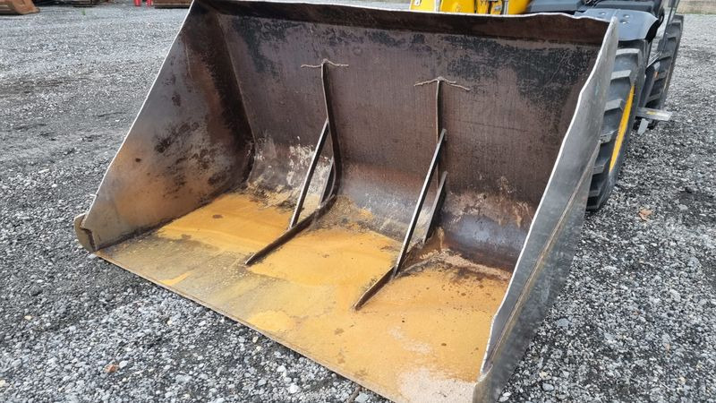 JCB 535-95 AGRI SUPER - 伸缩臂轮式装载机:图4 JCB 535-95 AGRI SUPER - 伸缩臂轮式装载机:图4