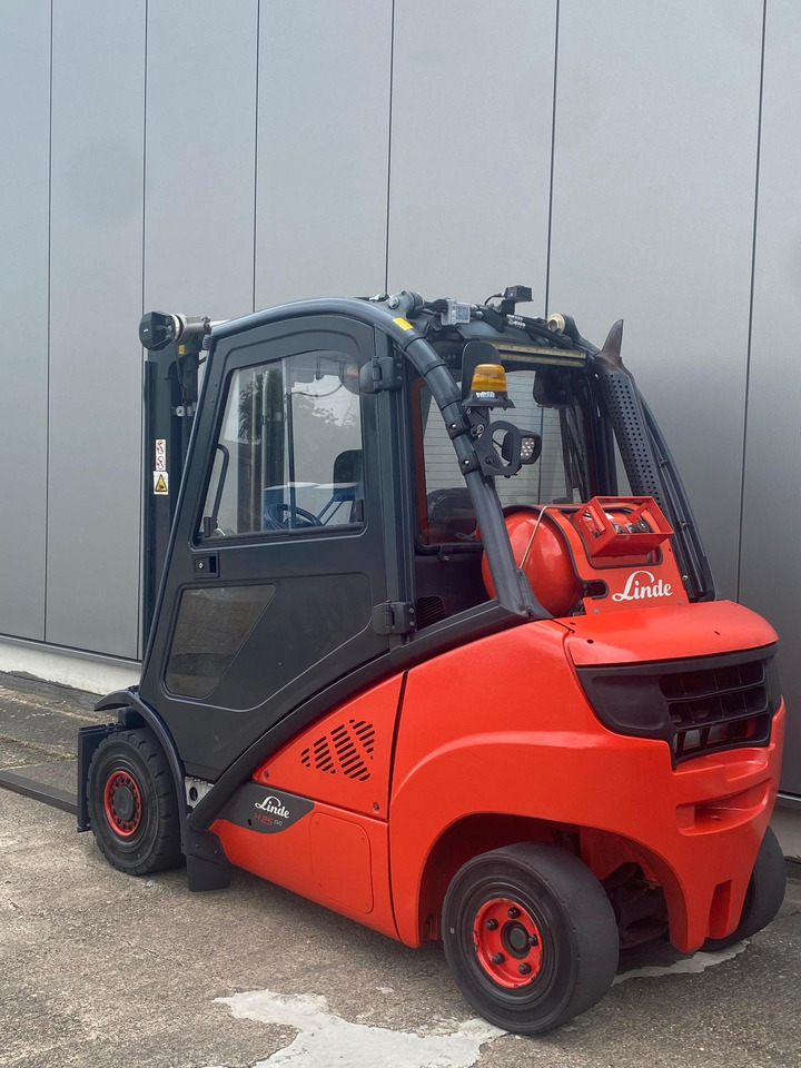 Linde Linde H 25 T - 6-372 h - Seitenschieber - - 液化石油气叉车:图2 Linde Linde H 25 T - 6-372 h - Seitenschieber - - 液化石油气叉车:图2