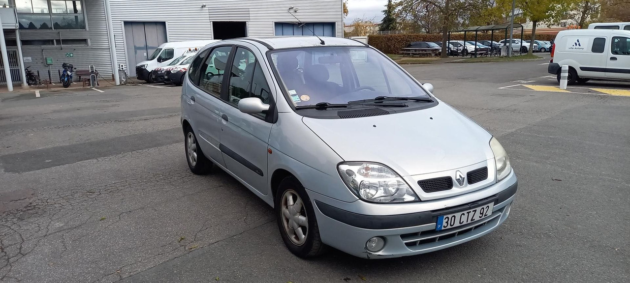 MEGANE ESSENCE (241) - 汽车:图1 MEGANE ESSENCE (241) - 汽车:图1