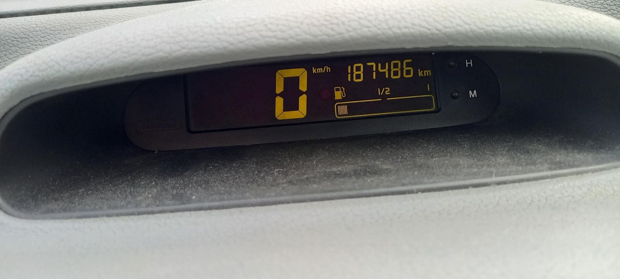 TWINGO PETROL (267) - 汽车:图4 TWINGO PETROL (267) - 汽车:图4