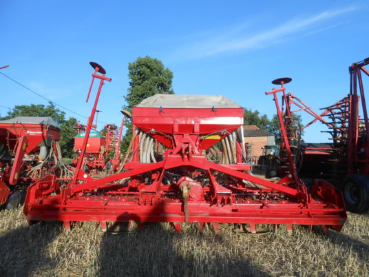 Kverneland DAS + Kverneland herse rotative - 联合条播机:图1 Kverneland DAS + Kverneland herse rotative - 联合条播机:图1