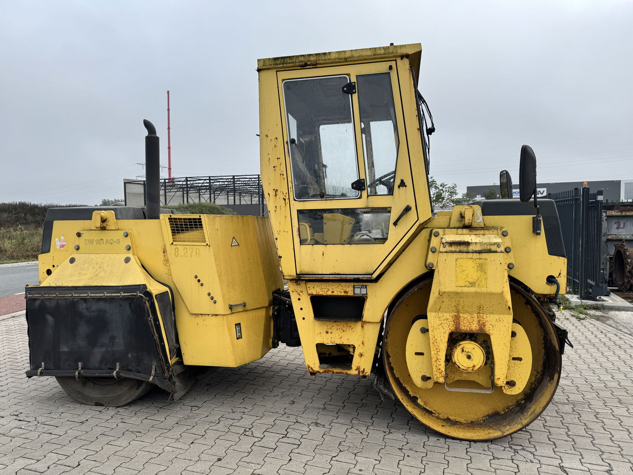 Bomag BW 151 AC-2 - 组合式压路机:图1 Bomag BW 151 AC-2 - 组合式压路机:图1