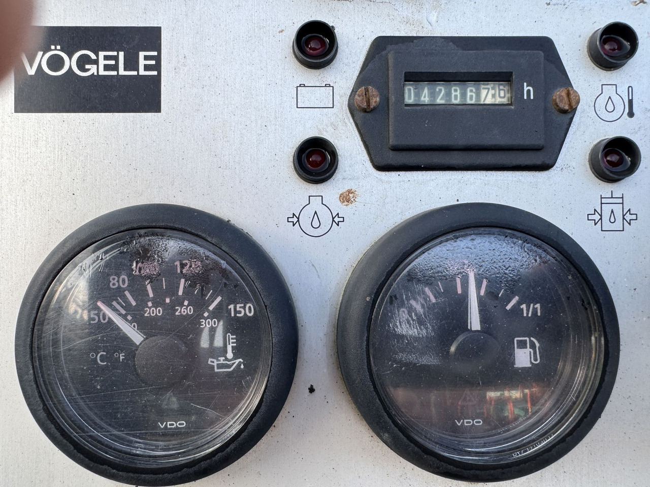 Vögele Super 800 - 沥青铺路机:图2 Vögele Super 800 - 沥青铺路机:图2