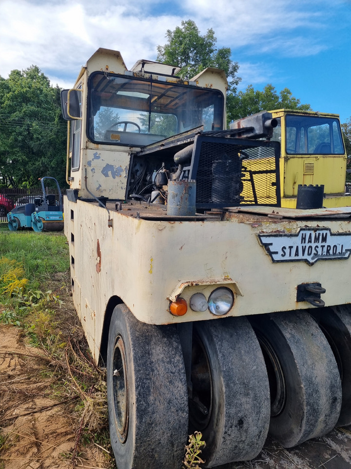 Stavostroj GRW 101 - 气动碾压机:图1 Stavostroj GRW 101 - 气动碾压机:图1