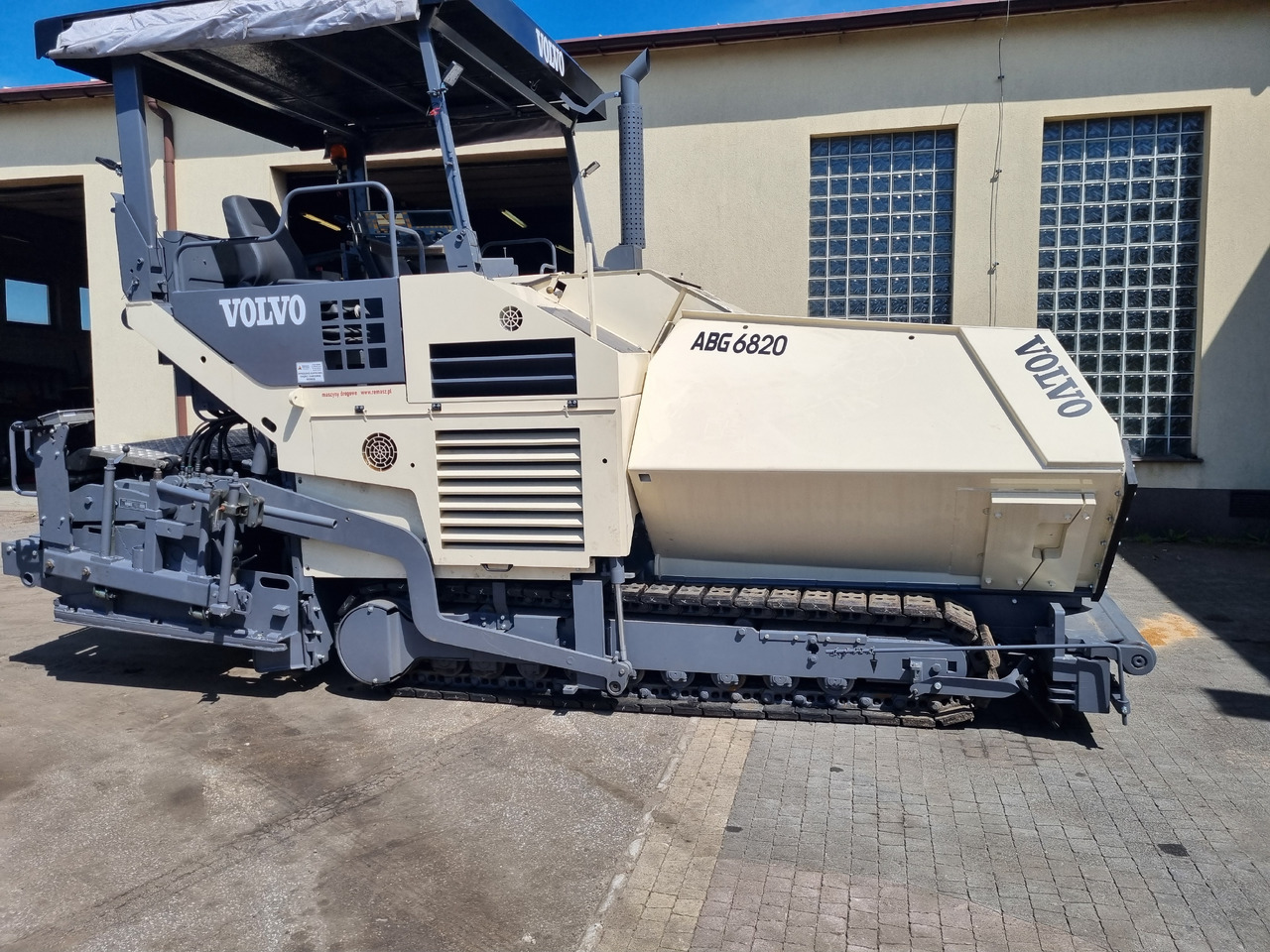 VOLVO TITAN 6820 - 沥青铺路机:图3 VOLVO TITAN 6820 - 沥青铺路机:图3