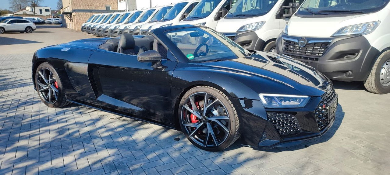 Audi R8 Spyder 5.2 FSI RWD performance - 敞篷车:图2 Audi R8 Spyder 5.2 FSI RWD performance - 敞篷车:图2