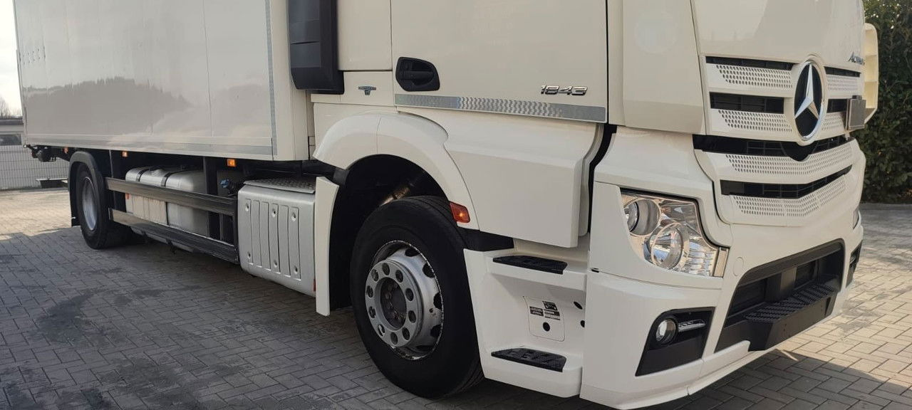 Mercedes-Benz Actros 1843 1843-Vermietung - LBW Voll-Luft-gefedert - 厢式卡车:图3 Mercedes-Benz Actros 1843 1843-Vermietung - LBW Voll-Luft-gefedert - 厢式卡车:图3