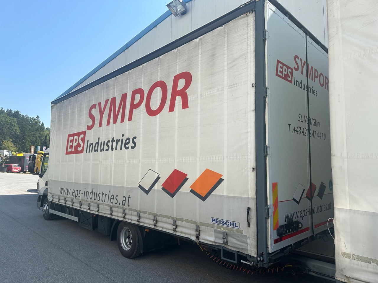 DAF LF 250 Schalter 120m° TÜV - 侧帘卡车:图4 DAF LF 250 Schalter 120m° TÜV - 侧帘卡车:图4