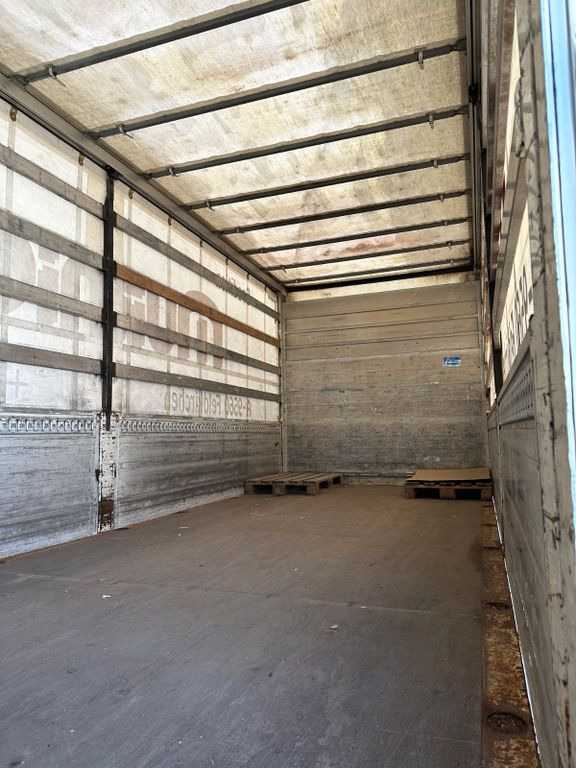 DAF LF 55-220 EEV Edscha LBW DAF LF 55-220 EEV Edscha LBW - 侧帘卡车:图5 DAF LF 55-220 EEV Edscha LBW DAF LF 55-220 EEV Edscha LBW - 侧帘卡车:图5