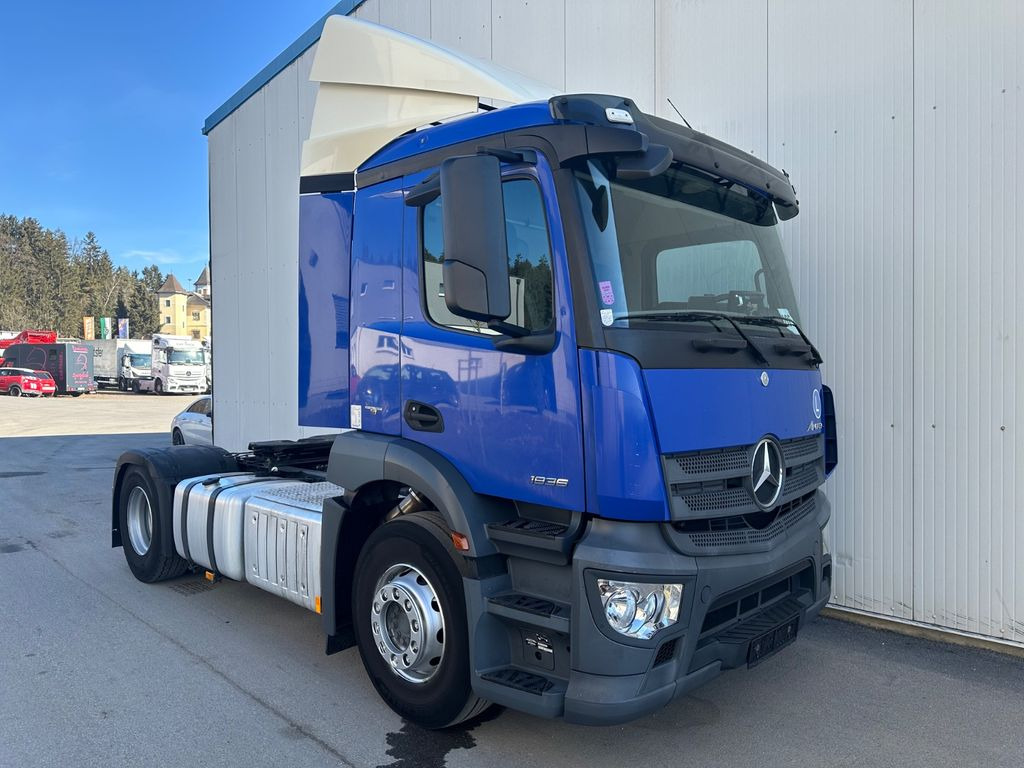 Mercedes-Benz Antos 1836 Mercedes-Benz Antos 1836 - 牵引车:图2 Mercedes-Benz Antos 1836 Mercedes-Benz Antos 1836 - 牵引车:图2