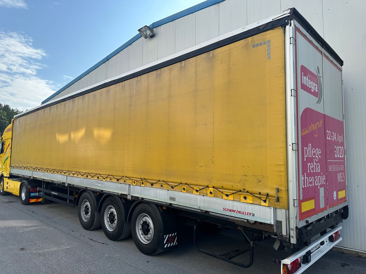 Schwarzmüller S Bordwand Lift XL_Code Standard - 侧帘半拖车:图4 Schwarzmüller S Bordwand Lift XL_Code Standard - 侧帘半拖车:图4