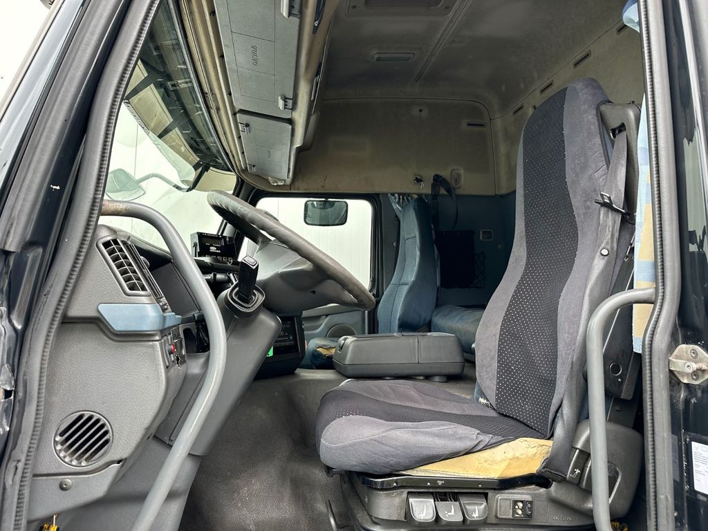 Volvo FM 440 VEB+ Analog Supra 850 Volvo FM 440 VEB+ Analog Supra 850 - 冷藏车:图5 Volvo FM 440 VEB+ Analog Supra 850 Volvo FM 440 VEB+ Analog Supra 850 - 冷藏车:图5