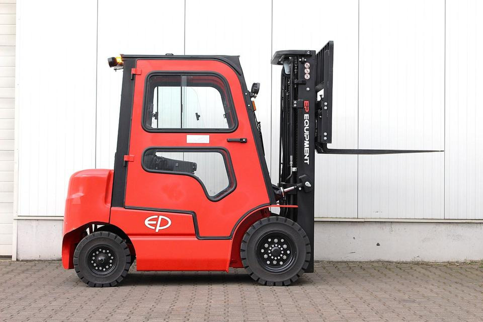EP EFL252 Triplex Li-ion 111Std. - 电动叉车:图3 EP EFL252 Triplex Li-ion 111Std. - 电动叉车:图3