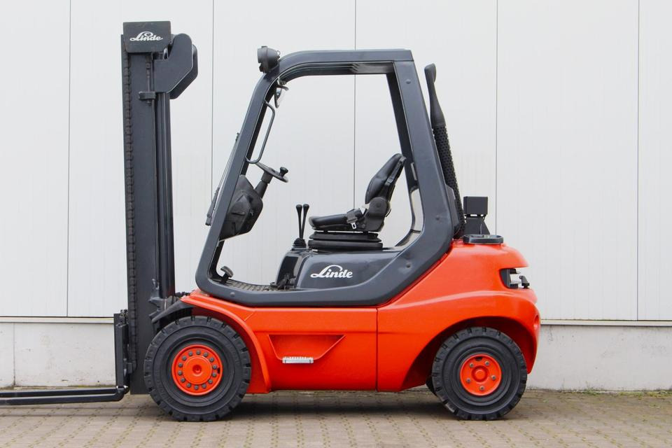 LINDE H20D Diesel TOP Zustand - UVV NEU - 柴油叉车:图2 LINDE H20D Diesel TOP Zustand - UVV NEU - 柴油叉车:图2