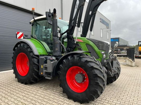 Fendt 720 S4 PROFI PLUS - 拖拉机:图2 Fendt 720 S4 PROFI PLUS - 拖拉机:图2