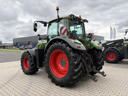 Fendt 720 VARIO S4 POWER - 拖拉机:图5 Fendt 720 VARIO S4 POWER - 拖拉机:图5
