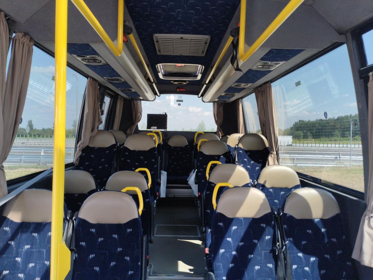 IVECO FIRST ROSERO 70C18 租赁 IVECO FIRST ROSERO 70C18:图9 IVECO FIRST ROSERO 70C18 租赁 IVECO FIRST ROSERO 70C18:图9