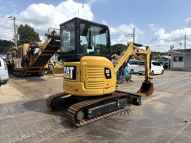 CAT 303ECR - 小型挖掘机:图5 CAT 303ECR - 小型挖掘机:图5