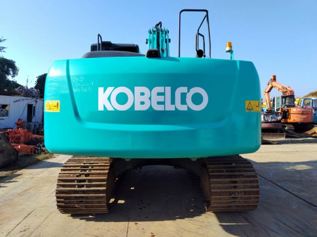 KOBELCO SK200-9 - 履带式挖掘机:图4 KOBELCO SK200-9 - 履带式挖掘机:图4