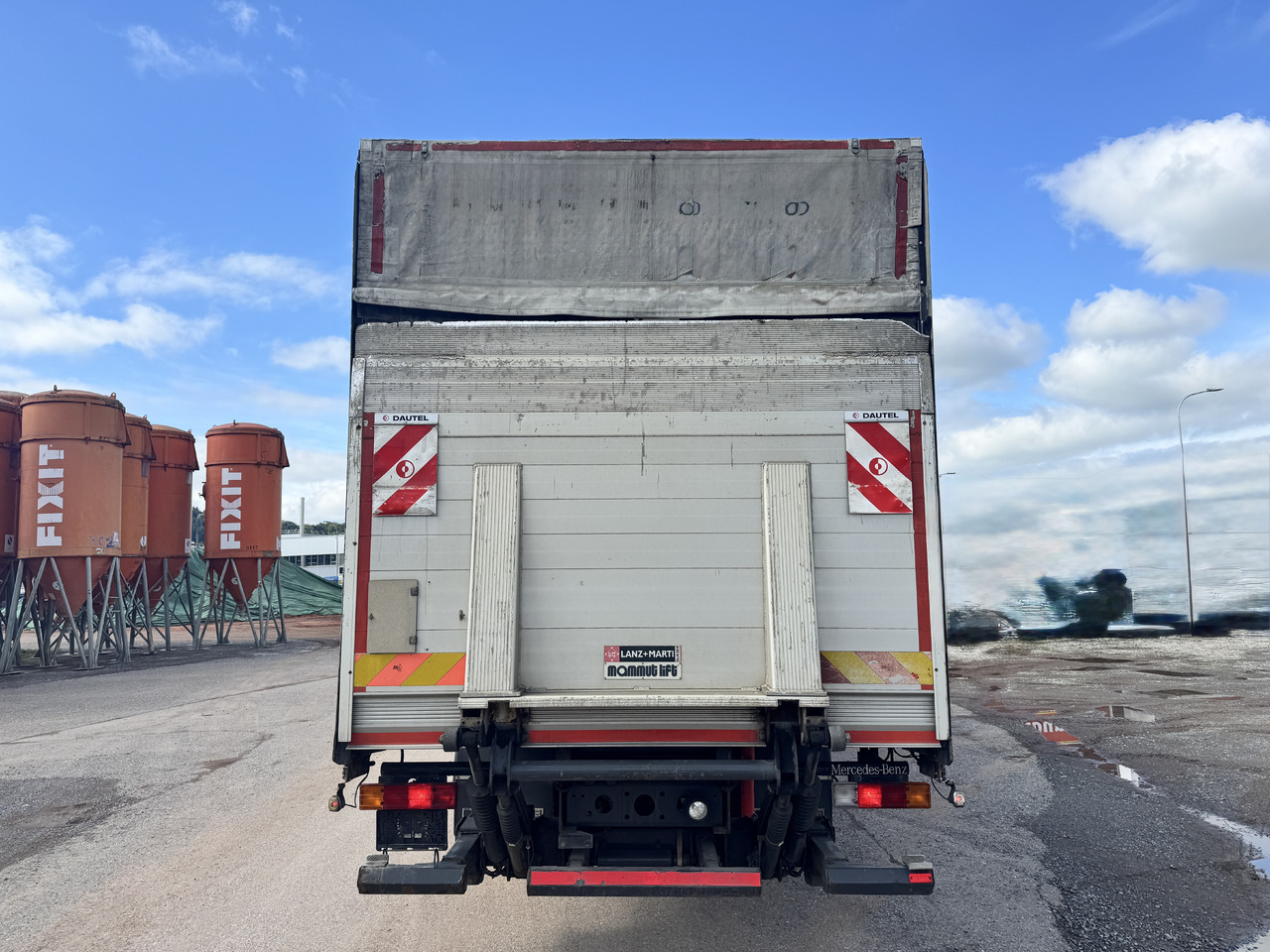 MERCEDES-BENZ Actros 1836 4x2 Blache-Hebebühne - 侧帘卡车:图3 MERCEDES-BENZ Actros 1836 4x2 Blache-Hebebühne - 侧帘卡车:图3