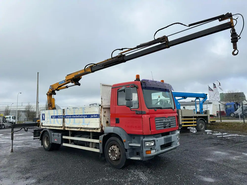 MAN TGM 18.280 *202000 km*Grue EFFER type 120 3 S*PREMIER PROPRIO - 起重车, 栏板式/ 平板卡车:图3 MAN TGM 18.280 *202000 km*Grue EFFER type 120 3 S*PREMIER PROPRIO - 起重车, 栏板式/ 平板卡车:图3