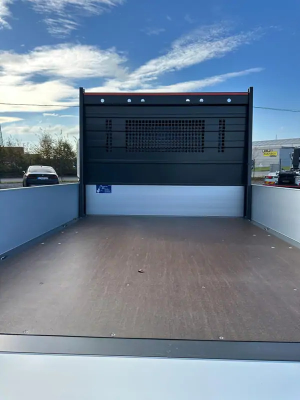 Mercedes-Benz Sprinter 317 CDI * BRAND NEW*CREW CAB 7 SEATS - 平板货车, 康比货车:图5 Mercedes-Benz Sprinter 317 CDI * BRAND NEW*CREW CAB 7 SEATS - 平板货车, 康比货车:图5