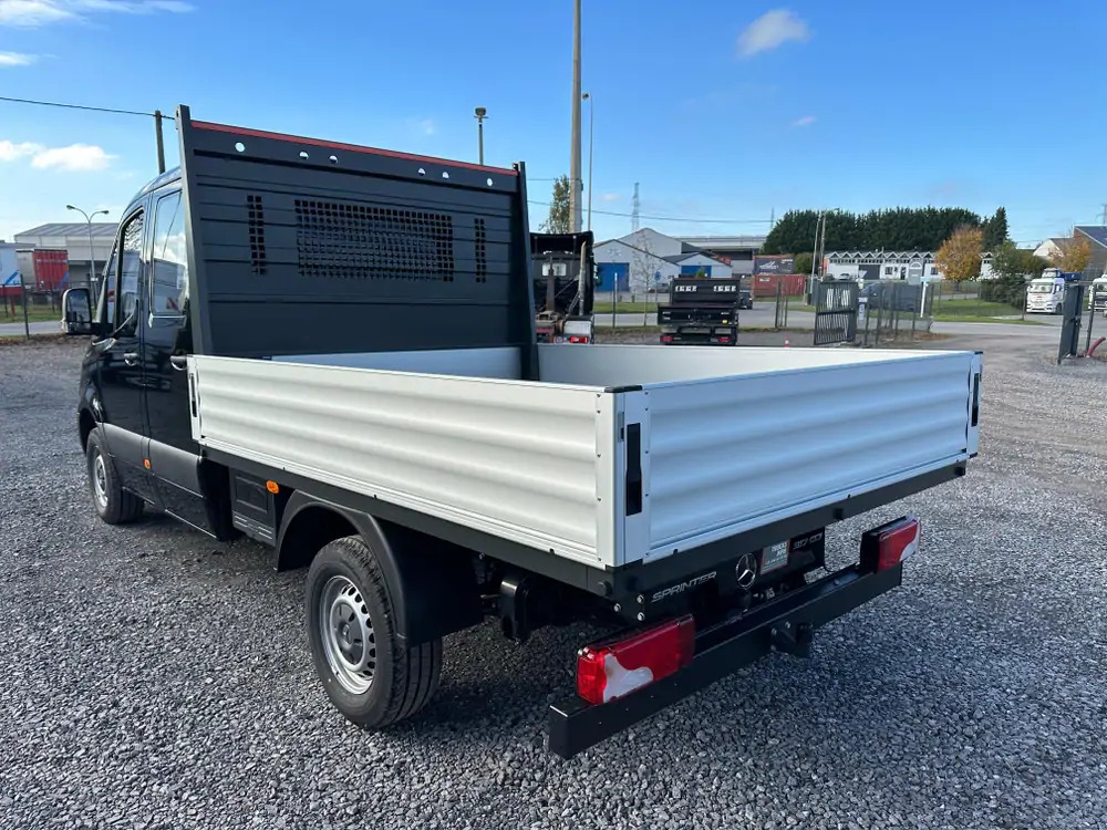 Mercedes-Benz Sprinter 317 CDI * BRAND NEW*CREW CAB 7 SEATS - 平板货车, 康比货车:图4 Mercedes-Benz Sprinter 317 CDI * BRAND NEW*CREW CAB 7 SEATS - 平板货车, 康比货车:图4