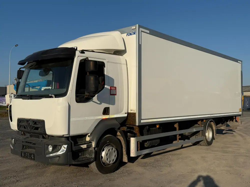 Renault D14 250 *D14 250 cv* - 厢式卡车:图1 Renault D14 250 *D14 250 cv* - 厢式卡车:图1