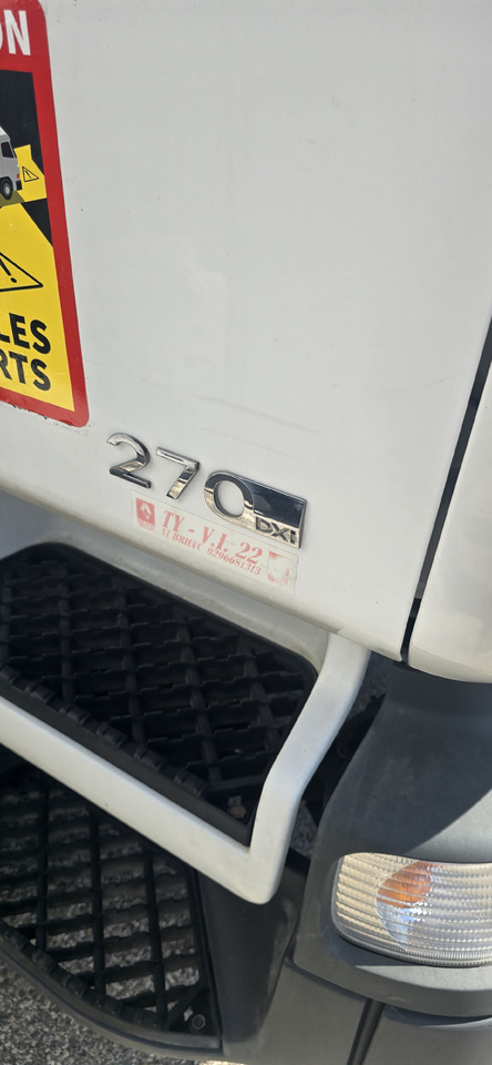 RENAULT  - 冷藏车:图4 RENAULT  - 冷藏车:图4