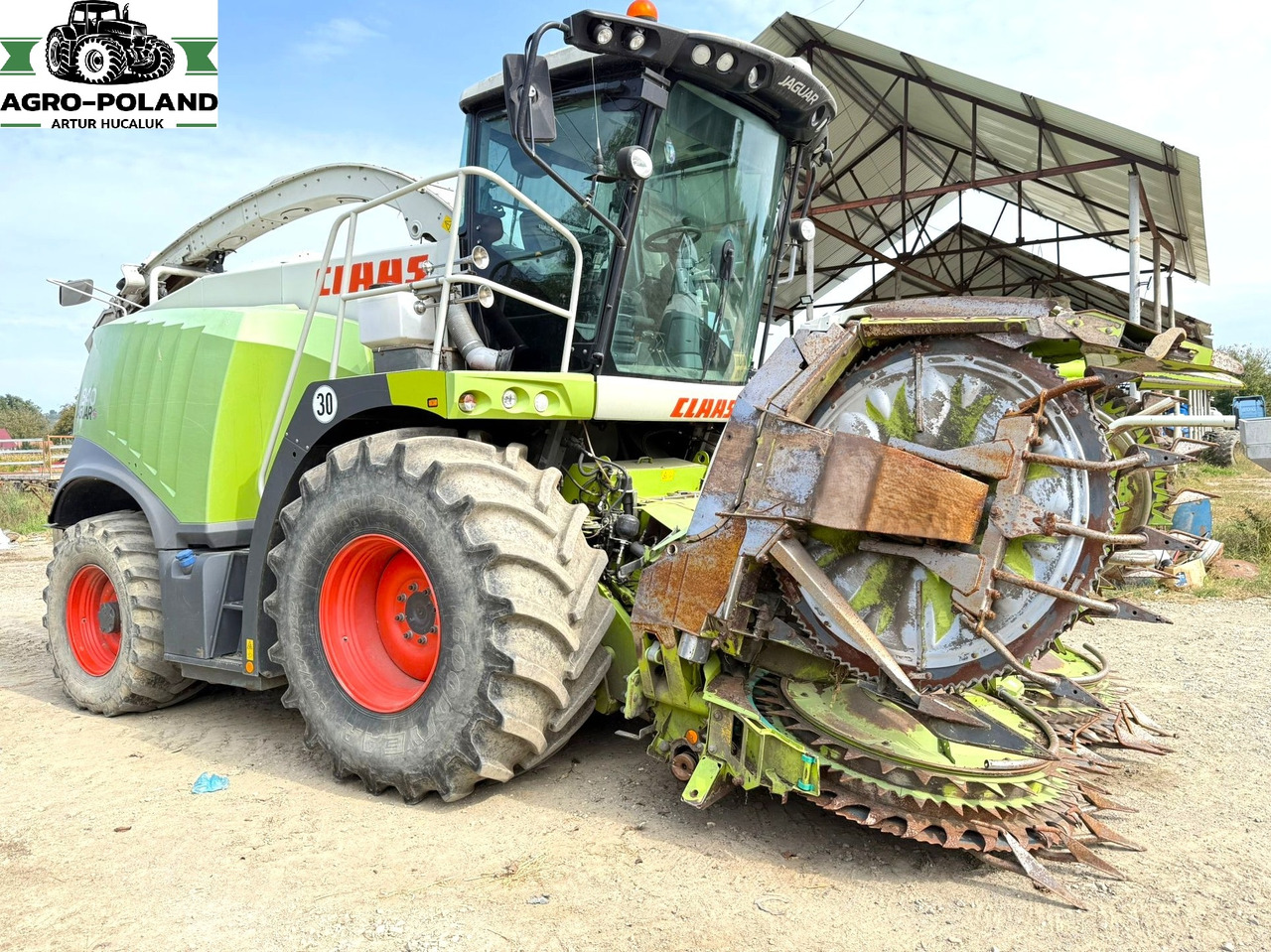 CLAAS JAGUAR 940 - 2014 ROK - 4X4 - 饲料收割机:图2 CLAAS JAGUAR 940 - 2014 ROK - 4X4 - 饲料收割机:图2