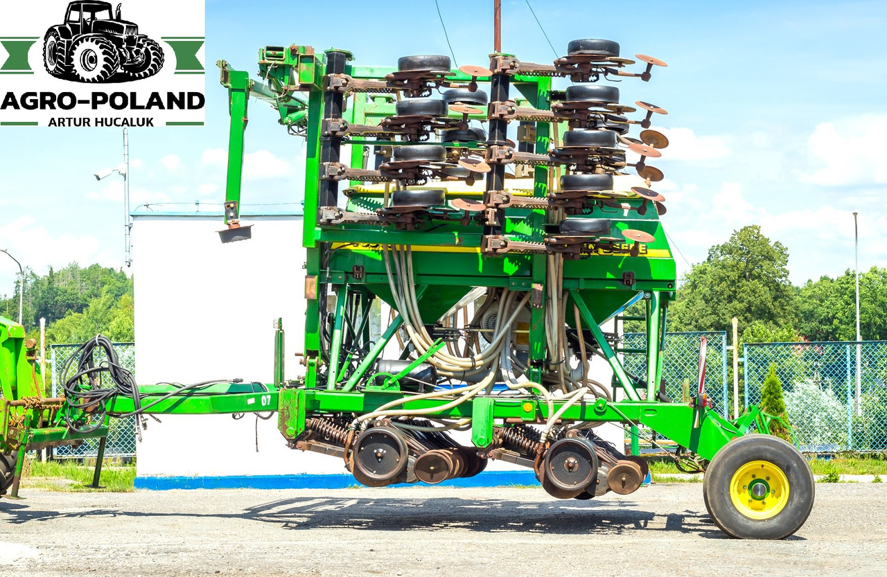 JOHN DEERE 750 A - 6 M - 2008 ROK - 条播机:图5 JOHN DEERE 750 A - 6 M - 2008 ROK - 条播机:图5